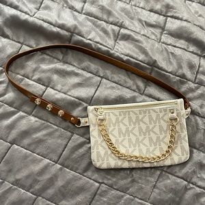 MICHAEL KORS Belt Purse